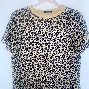 Cute cheetah short leave. Pre-loved